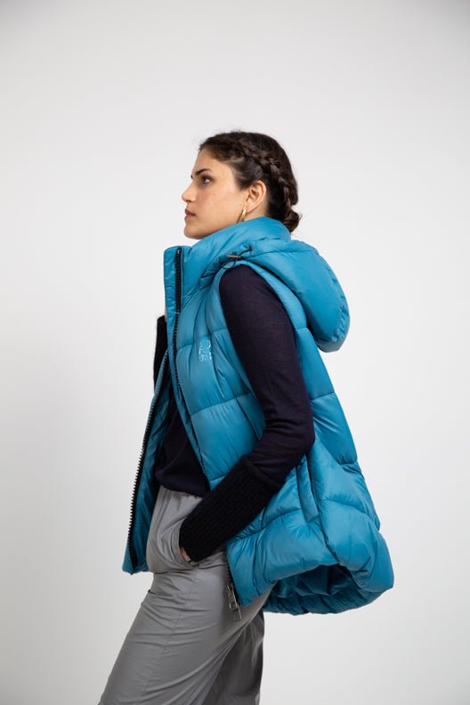 sky blue recycled ethical sleeveless puffer jacket I women hooded