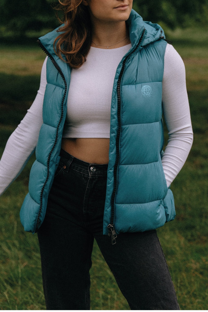 DEADSTOCK sky blue sleeveless puffer jacket - culthread